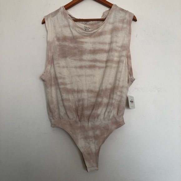 Free people tie dye sleeveless thong bodysuit - Picture 1 of 3